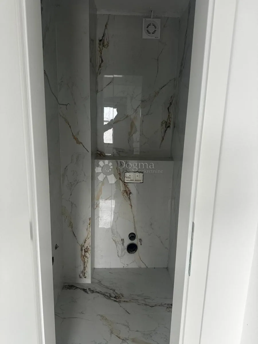 apartman sa otvorenim pogledom na more - slika 4