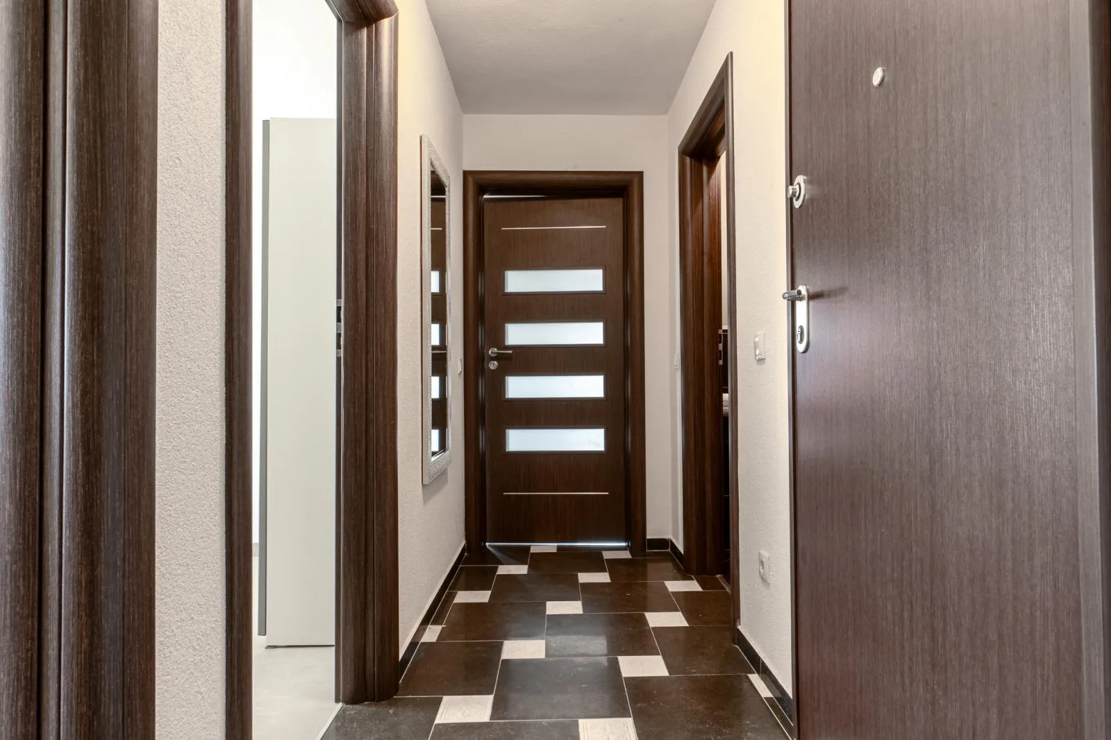 klimno, apartman na samo 250m od mora - slika 6