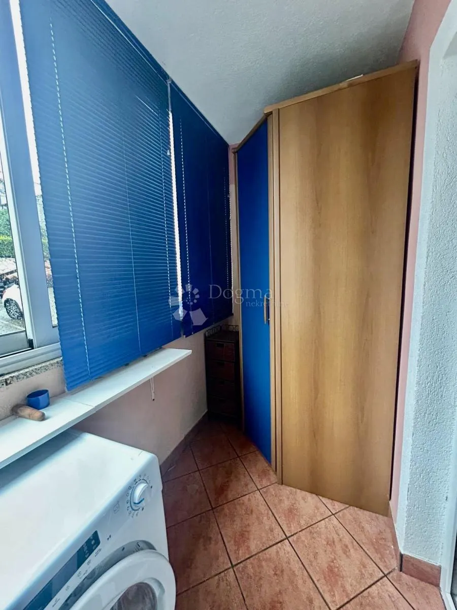 2s+db na drenovi s pogledom na more - slika 10