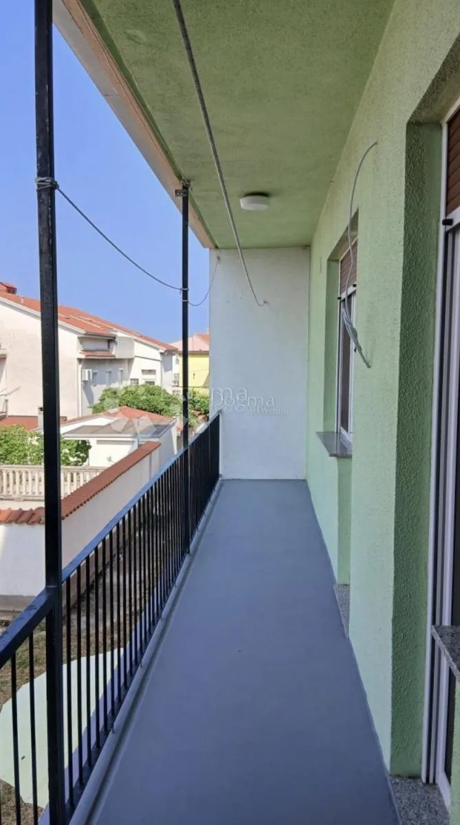 ekskluzivno samo u dogmi,crikvenica-stan blizu centra! - slika 9