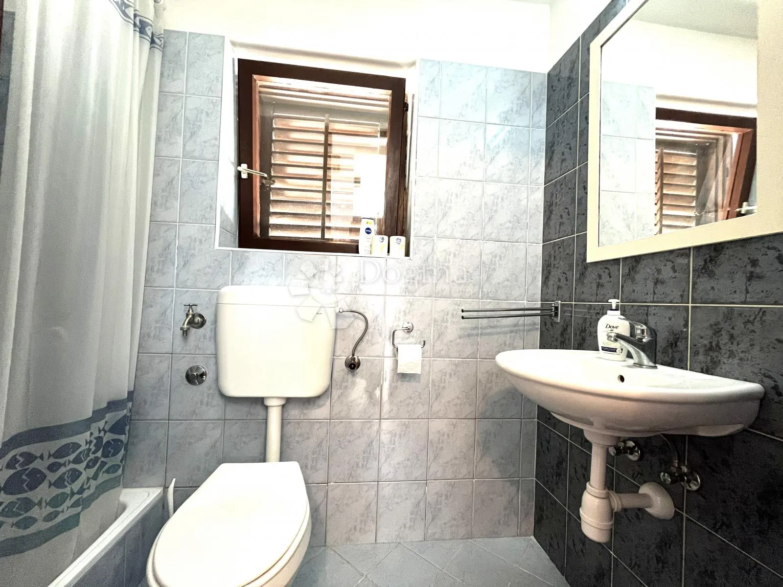 umag okolica, kuća sa 3 stana i pogledom na more - slika 17