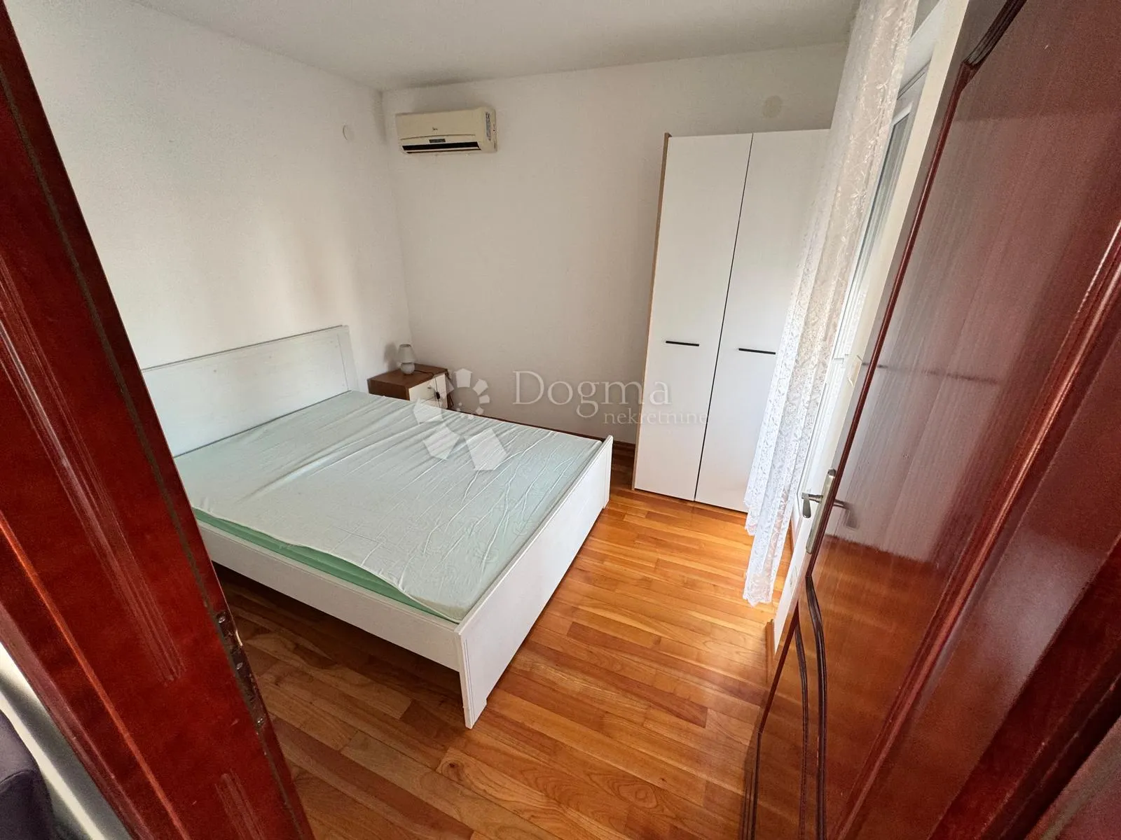 apartman - prvi red do mora - medulin - slika 4