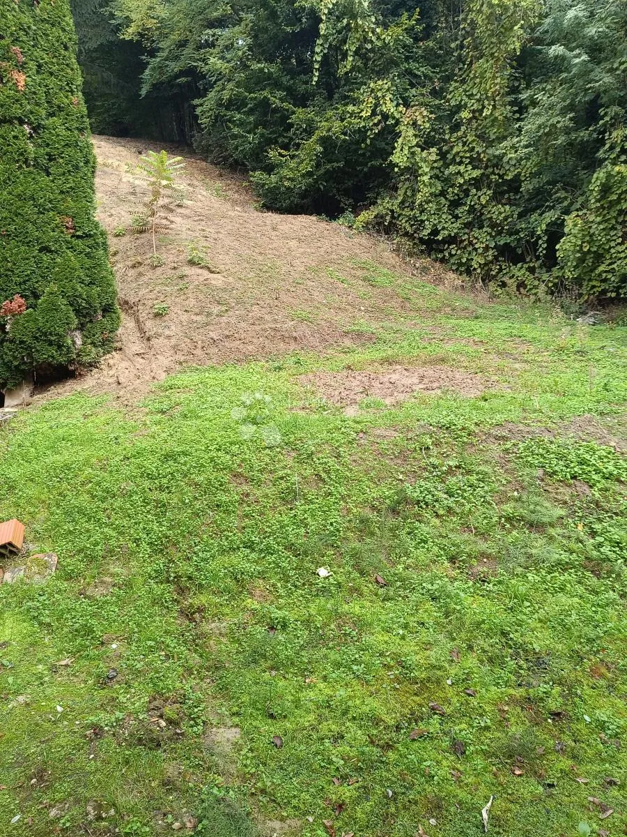 nezavršena kućica - slika 7