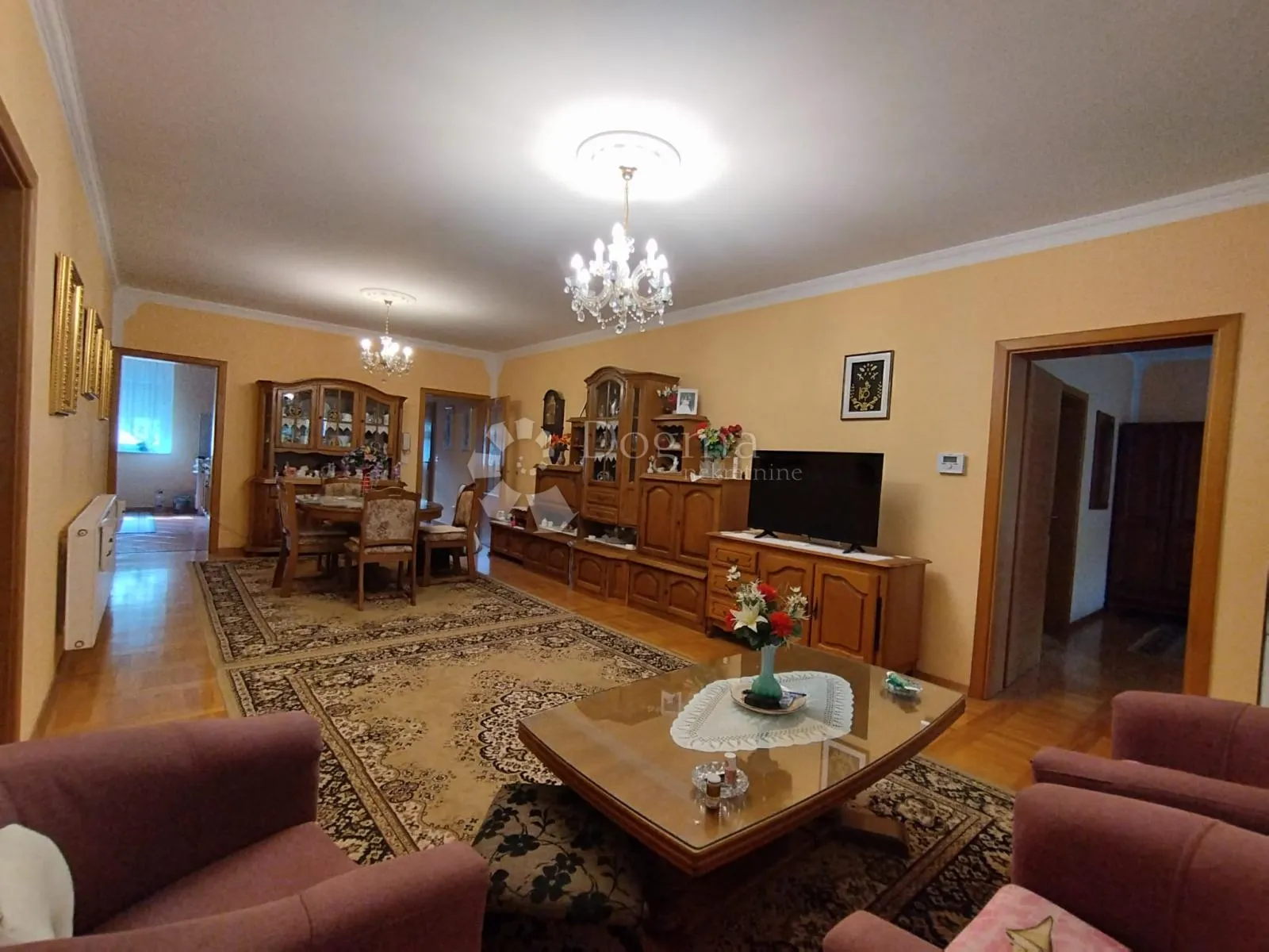 kuća s dušom i predivnom okućnicom stvorena za uživanje. - slika 6