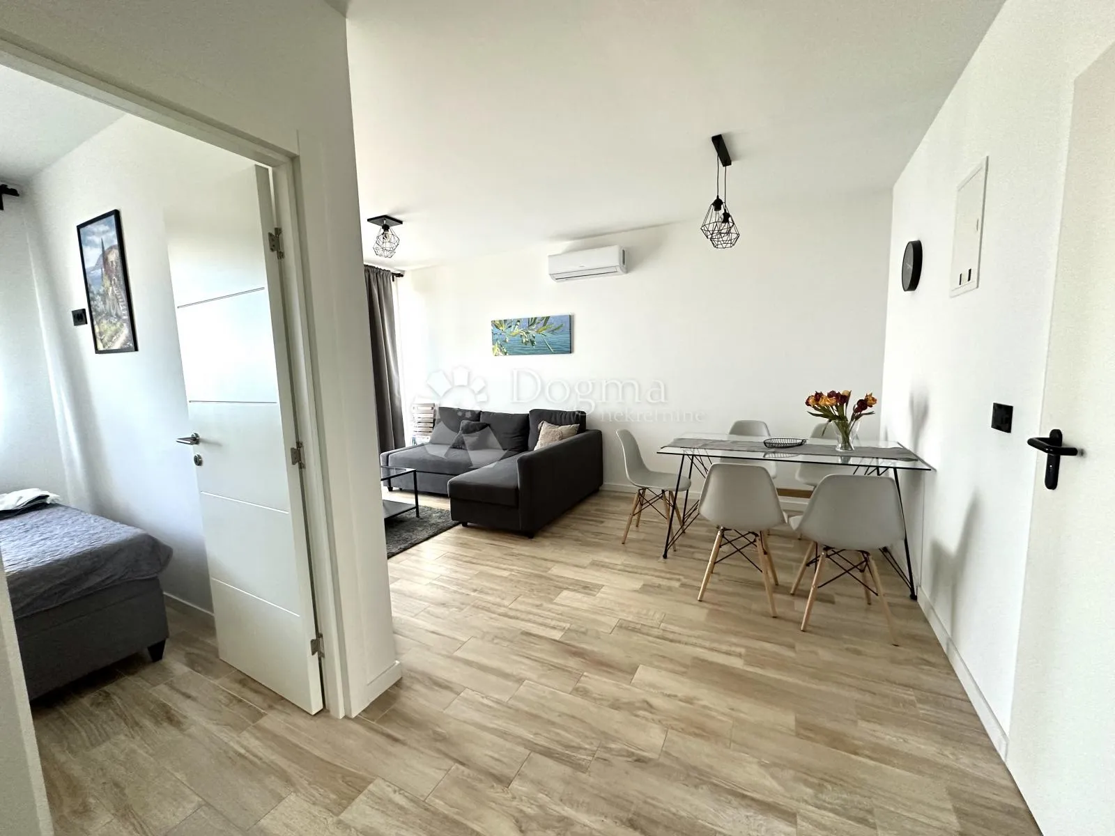 kuća sa 4 apartmana i bazenom crikvenica - slika 21