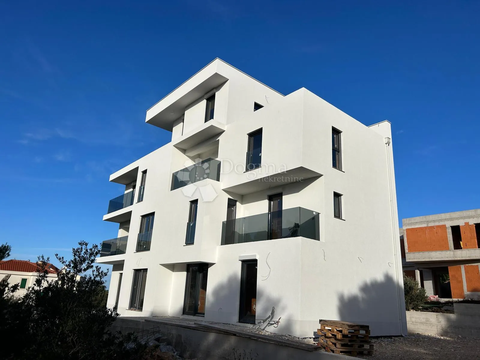 primošten - vrhunski dvoetažni stan 83,13 m2 + parkirno mjesto - slika 15