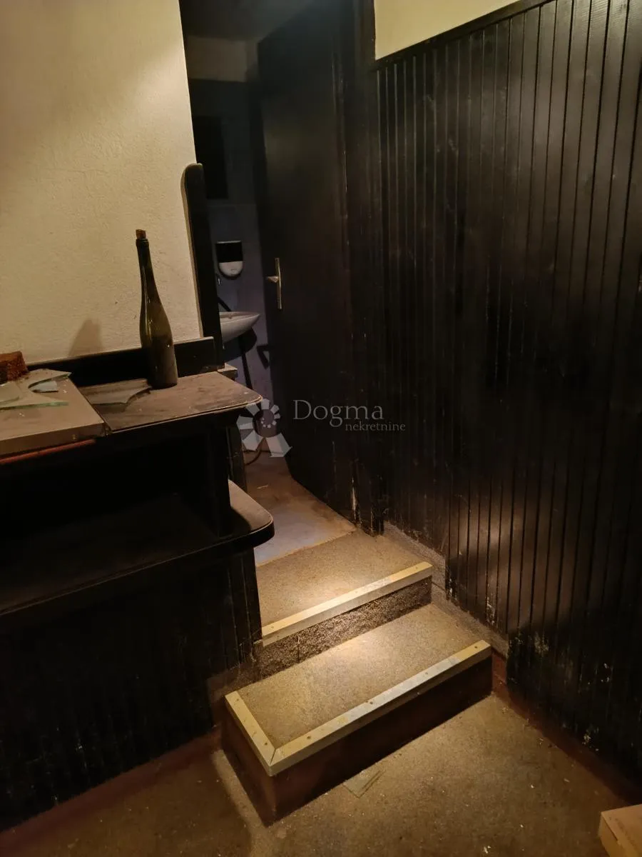 iznajmljuje se poslovni prostor na odličnoj lokaciji! - slika 11