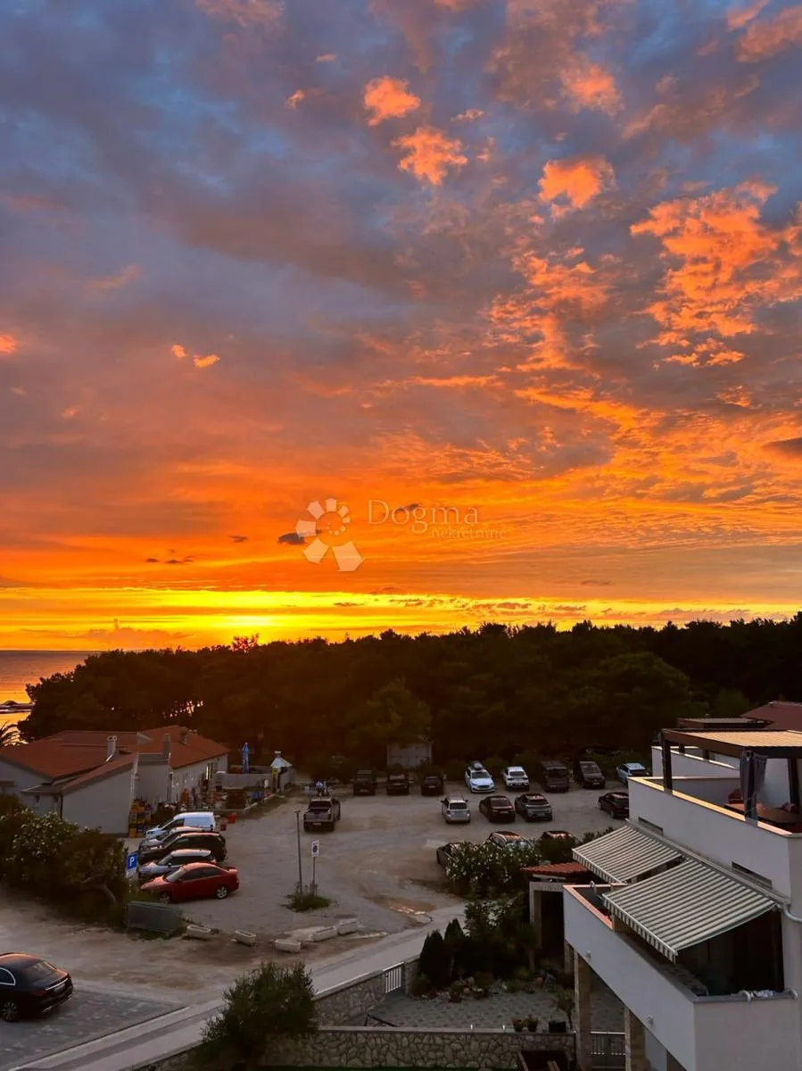 povljana - stan, 2 sp. sobe prvi red do plaže - slika 15