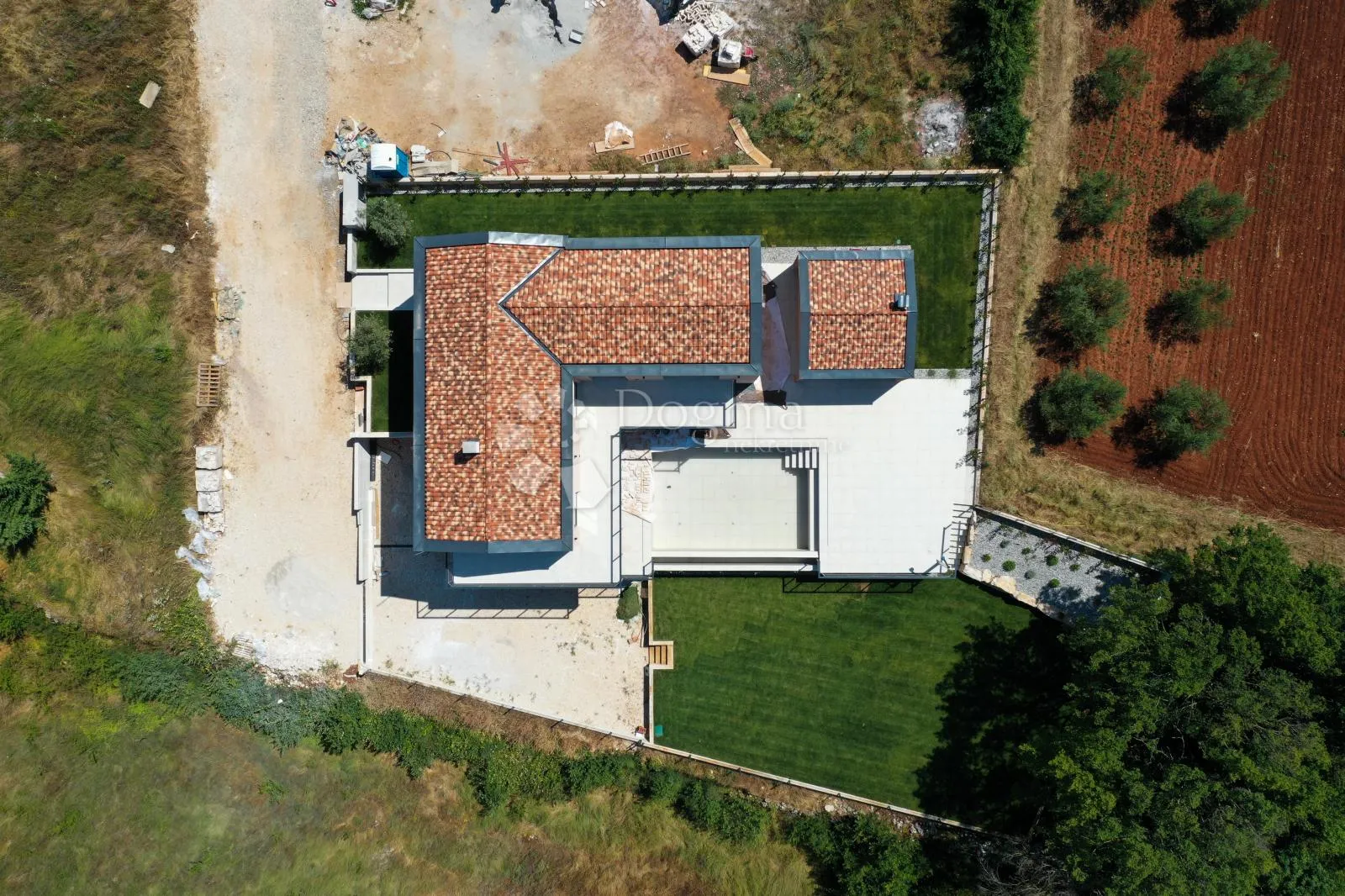 poreč okolica – moderna vila s bazenom i 4 spavaće sobe - slika 55
