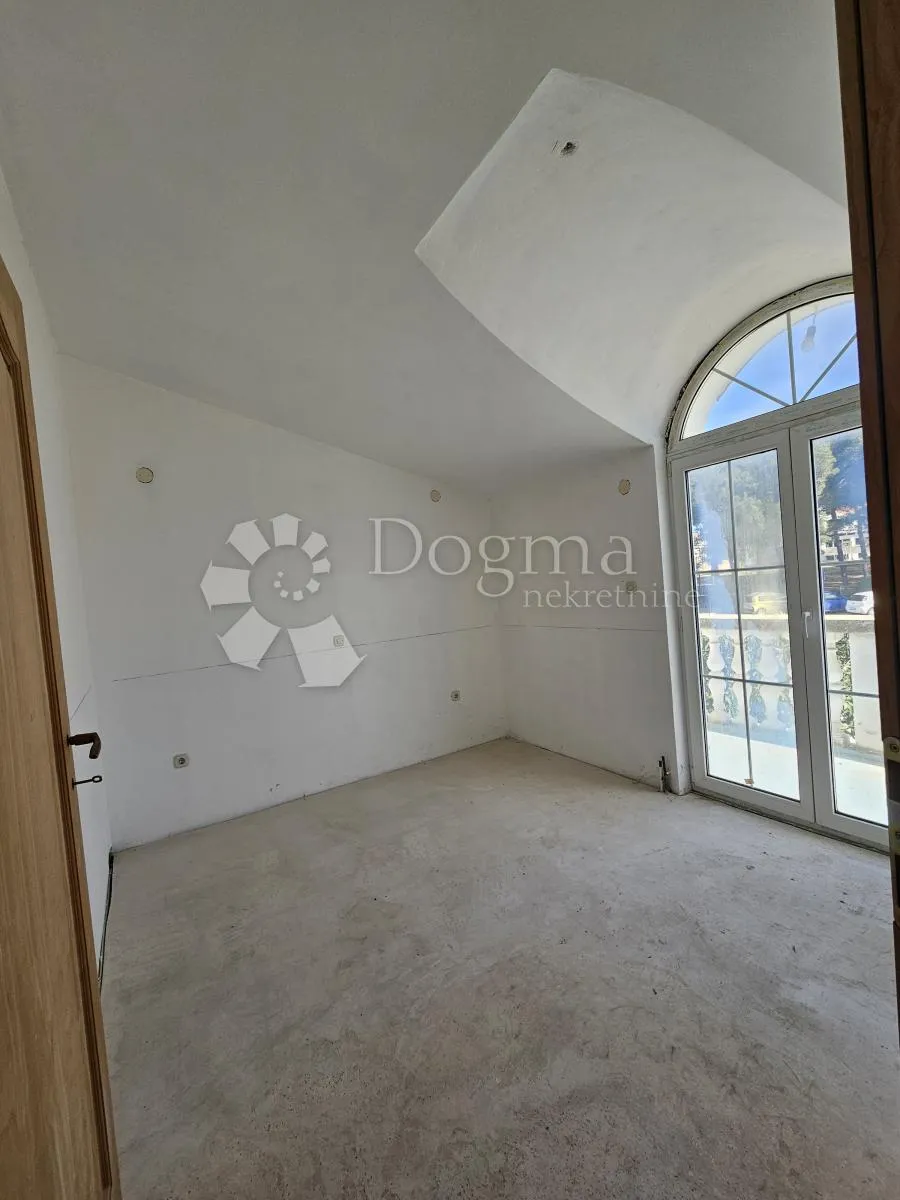 apartmanska kuća u pakoštanima - slika 41