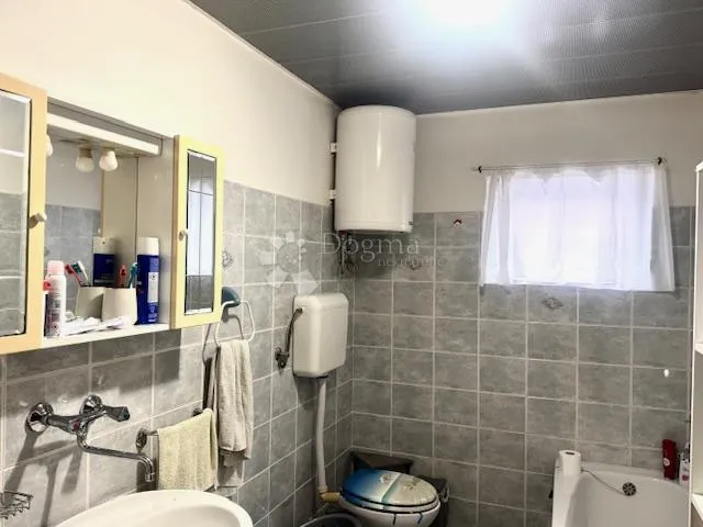 šapjane-samostojeća prizemnica - slika 12