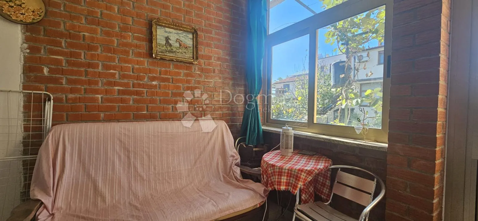 kuća sa 3 stana - slika 24