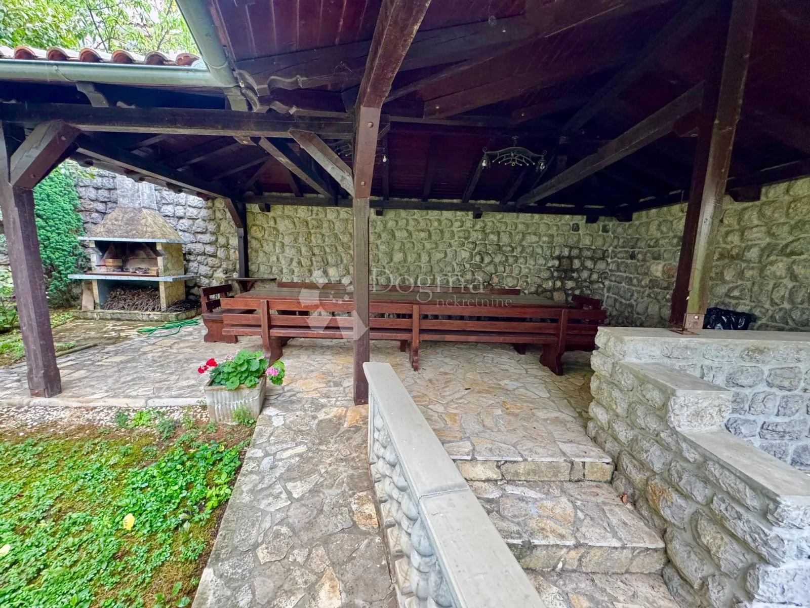 rijetkost na tržištu! stambeno poslovna kuća - slika 15