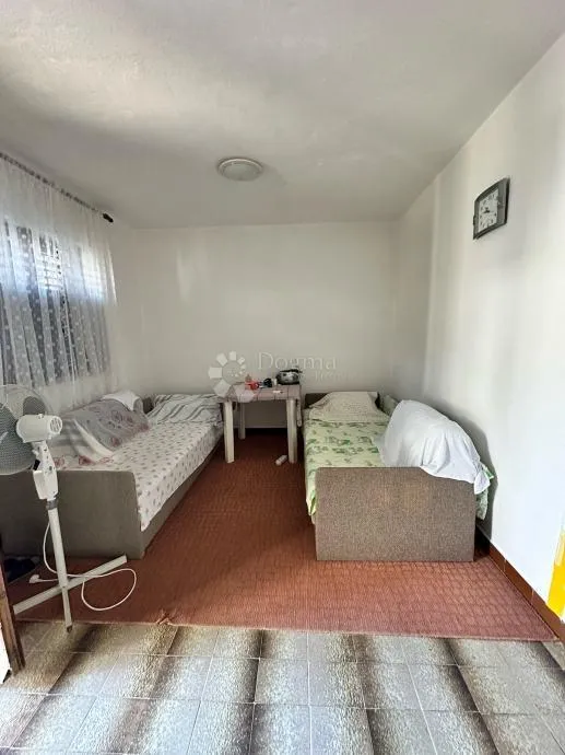 kuća na atraktivnoj lokaciji - slika 17