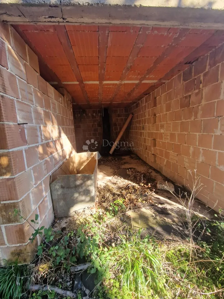 apartmanska kuća-započeta gradnja - slika 15