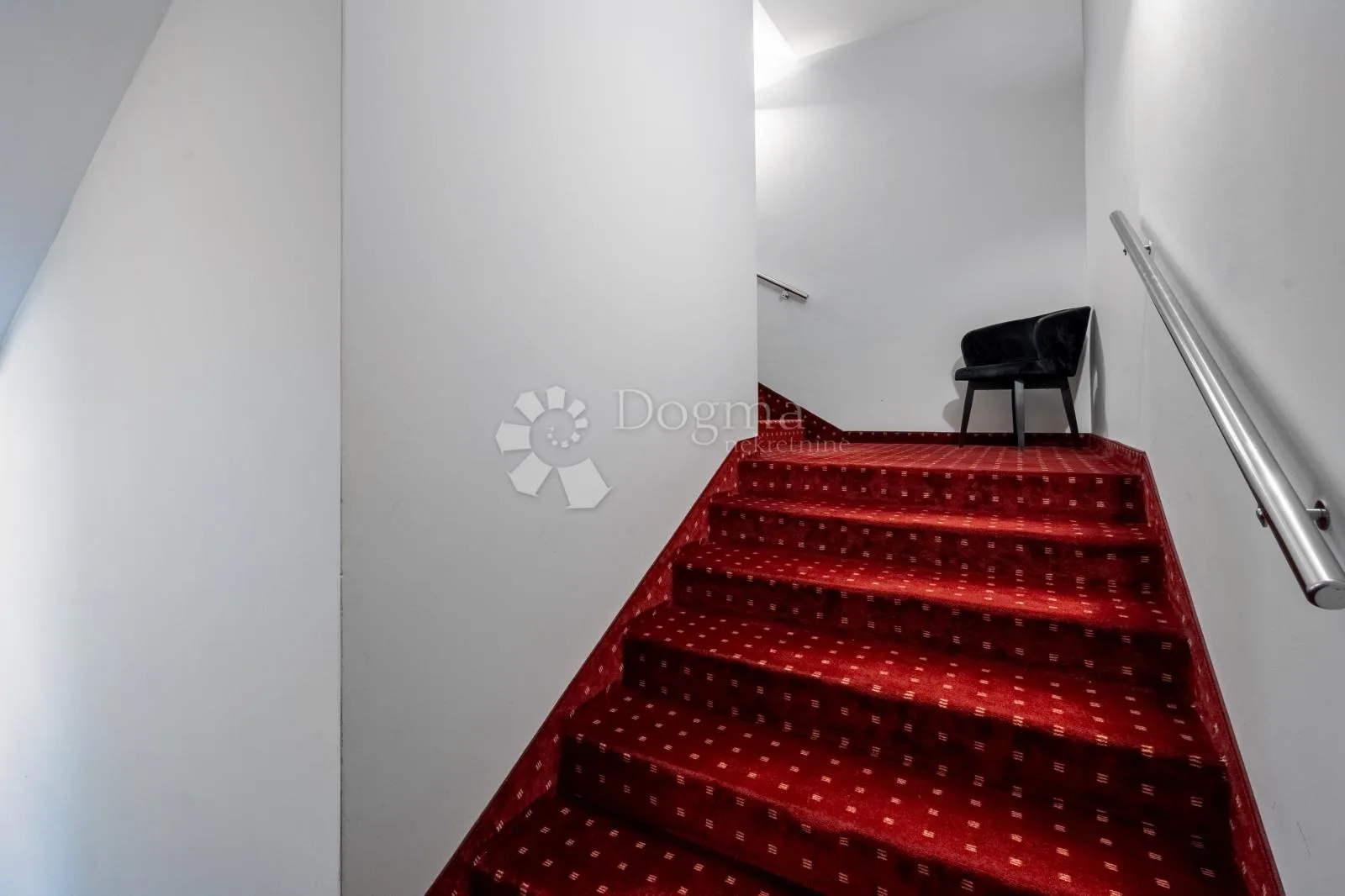 hotelski dragulj u srcu mediterana - slika 41