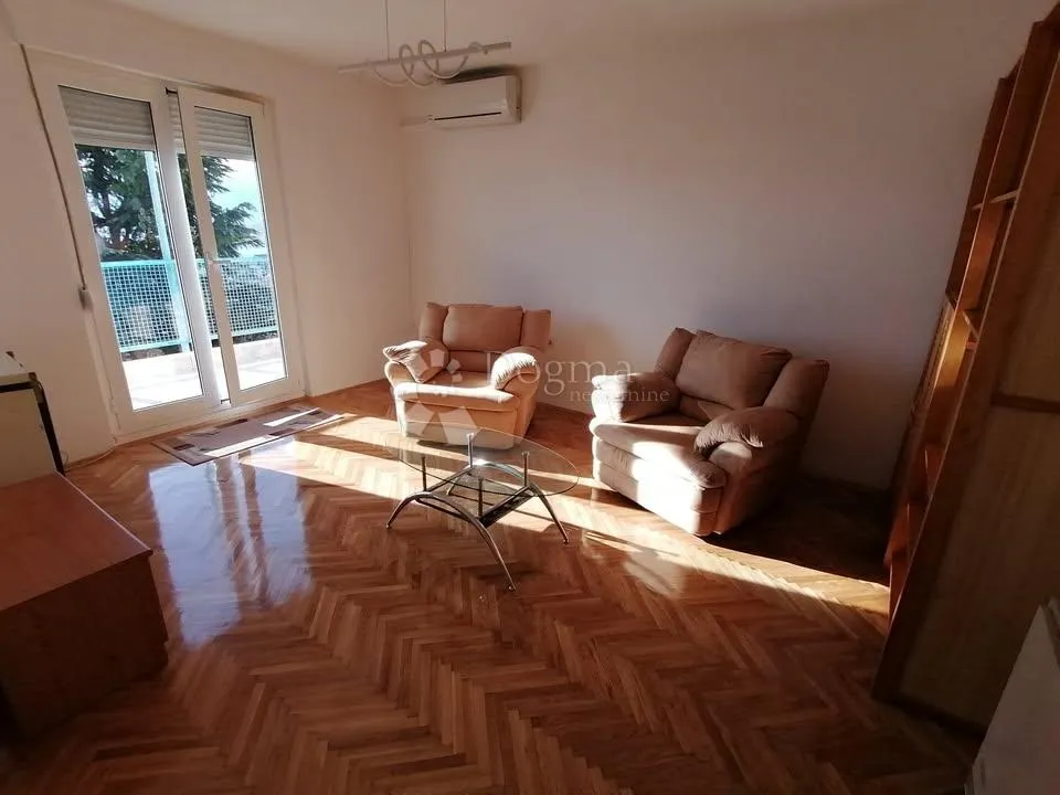 rešetari, 70 m2, balkon, panoramski pogled - slika 9