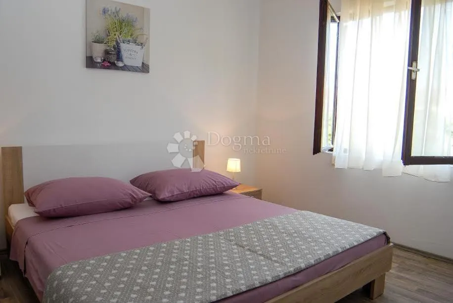 ugljan, samostojeća kuća za dugoročni najam - slika 7
