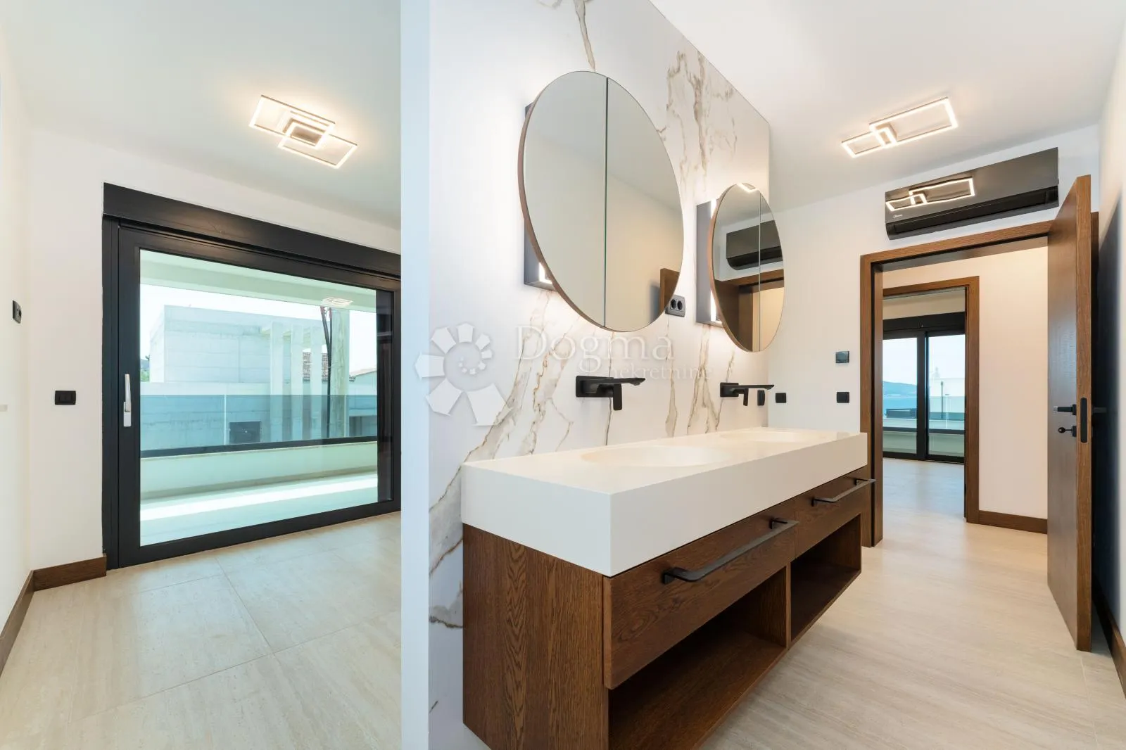 diklo lux penthouse – lift&bazen na krovu,70m od mora - slika 18