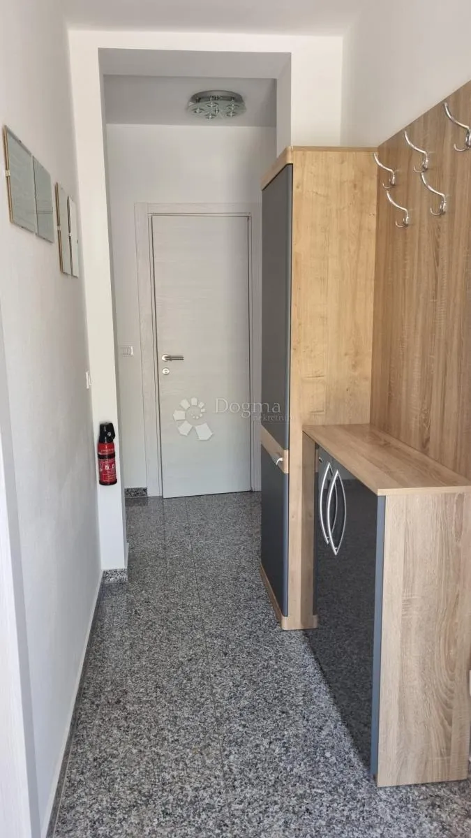 prilika: u cijeni najma uključene režije, peroj, 3s+db+parking - slika 4