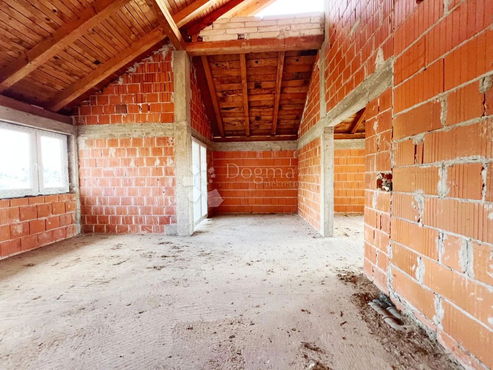izuzetna investicijska prilika – zgrada s 13 stanova - slika 15