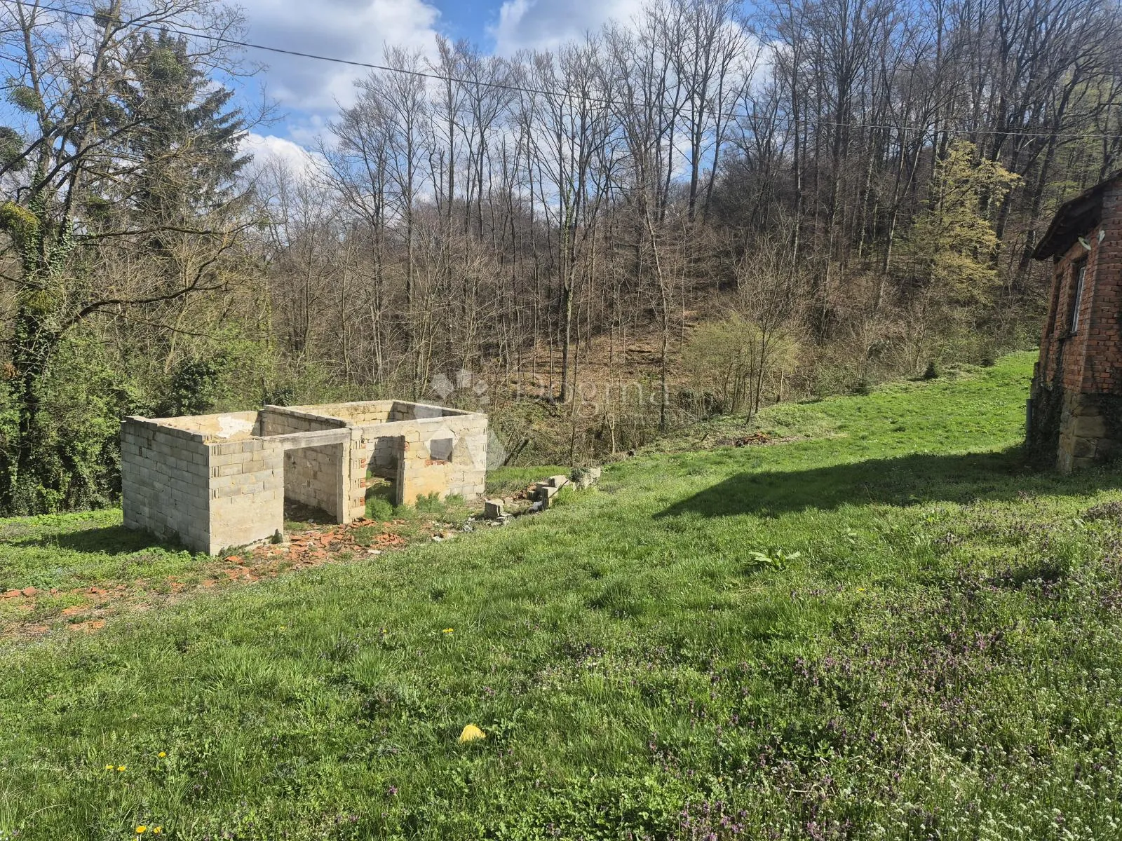 kuća za adaptaciju na 2.420m² zemljišta nadomak slovenije - slika 5