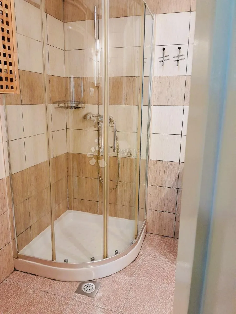 medveščak, 62m2, šarmantan, dvosoban stan u prizemlju - slika 13