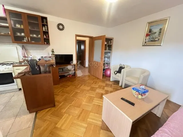 viškovo, 1s+db s balkonom - slika 3
