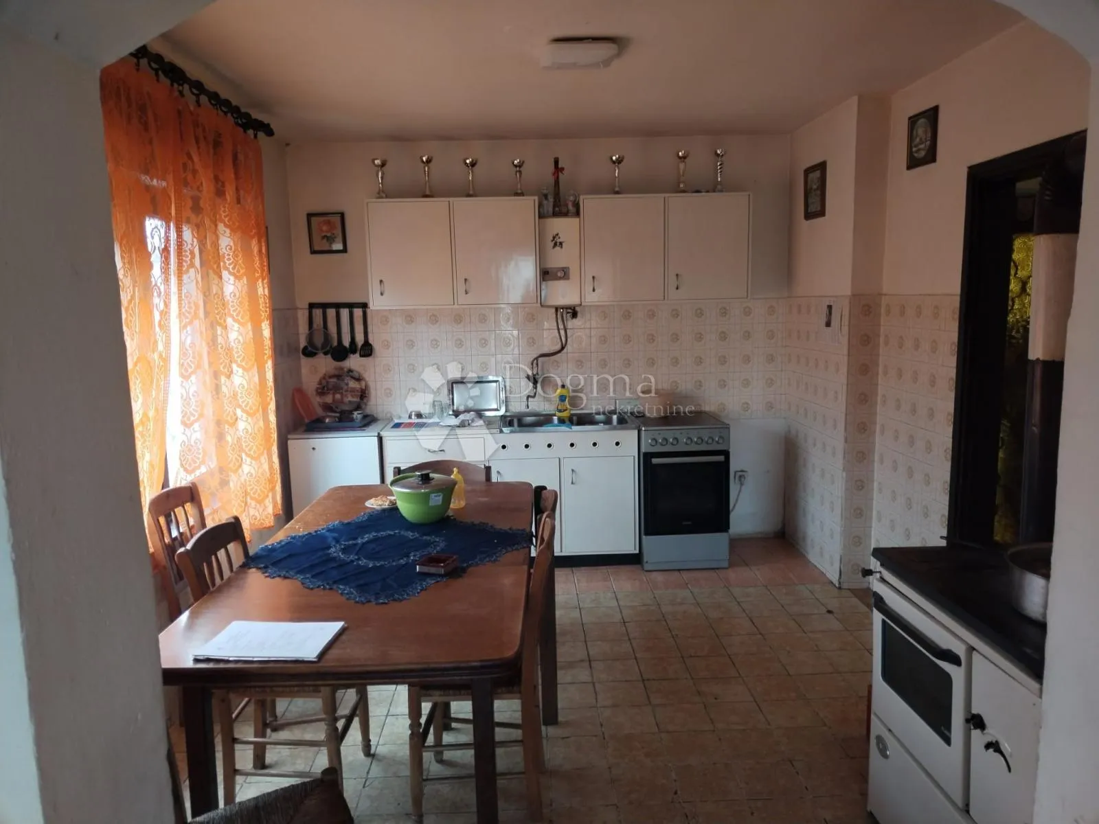 kuća na prodaju u donjem mekušju - slika 14