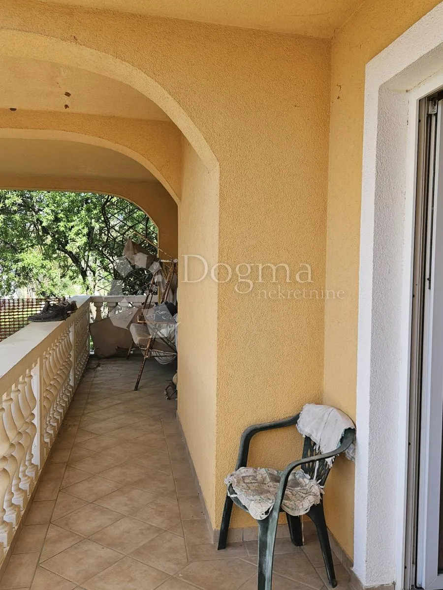 apartmanska kuća u pakoštanima - slika 23