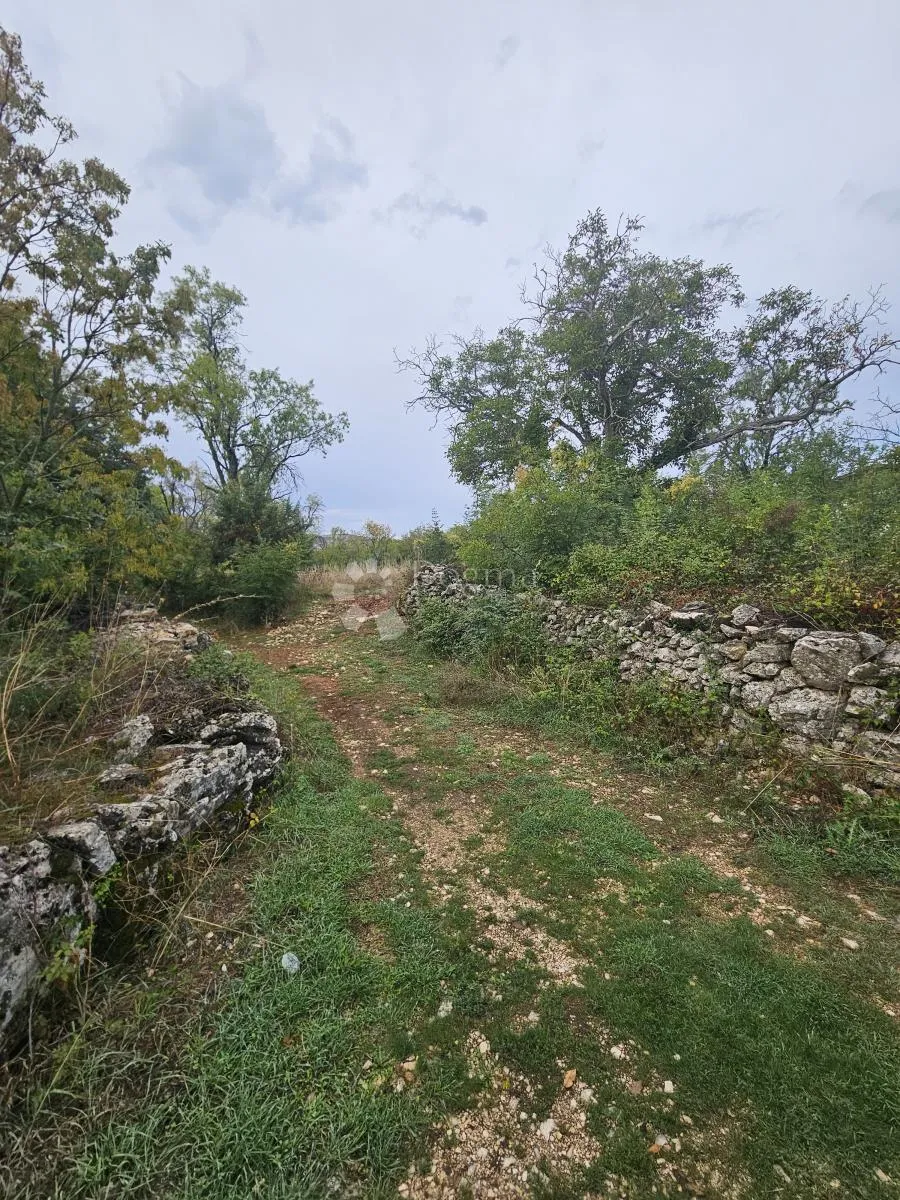 poljoprivredno zemljište s montažnim objektom 200m2! bristivica - slika 2