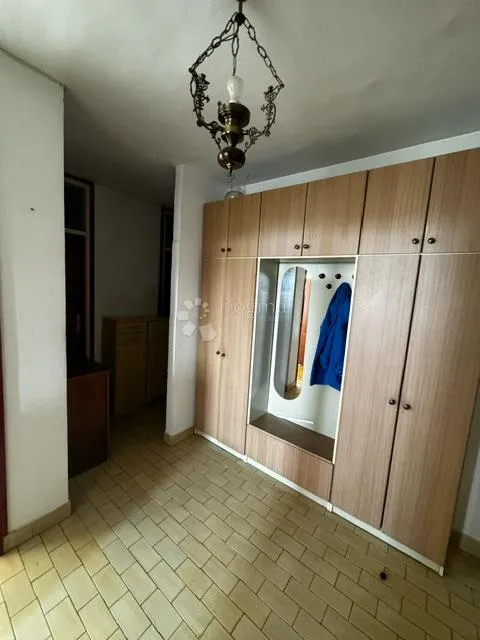 krnjevo, prostrani stan sa pogledom na more - slika 4