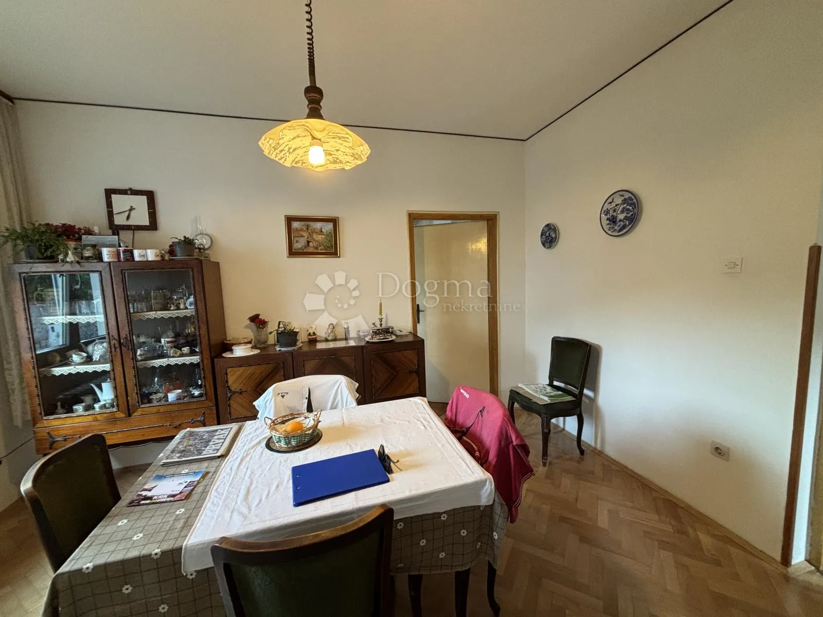 opatija, top lokacija, 100m2, balkon, garaža - slika 8