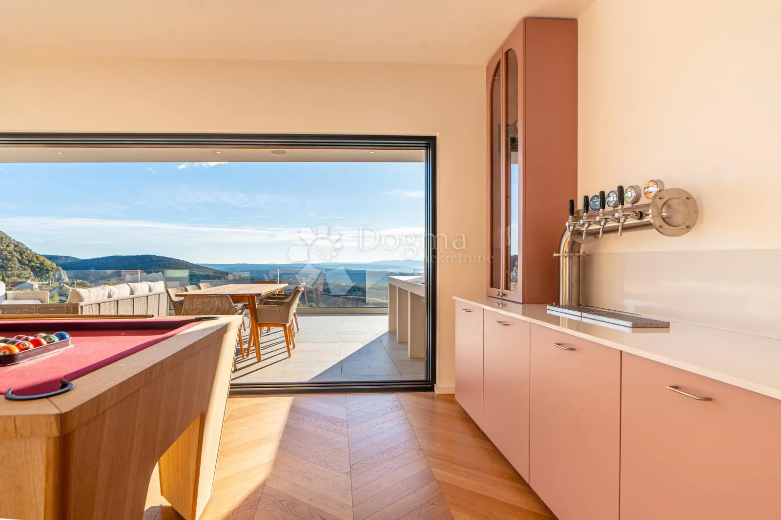 ekskluzivna villa s panoramskim pogledom na more - slika 17