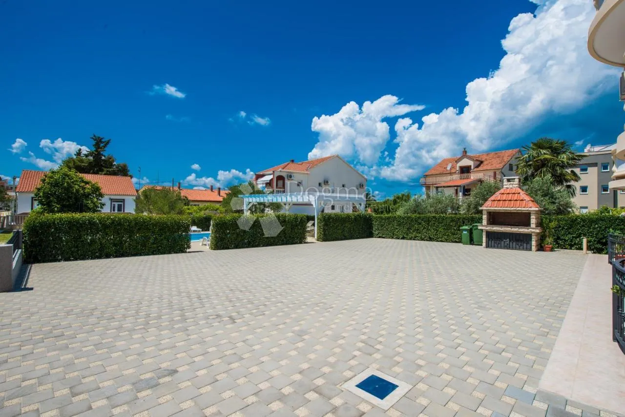 prodaje se kuća na zadarskom području - idealna investicija za turistički najam - slika 4