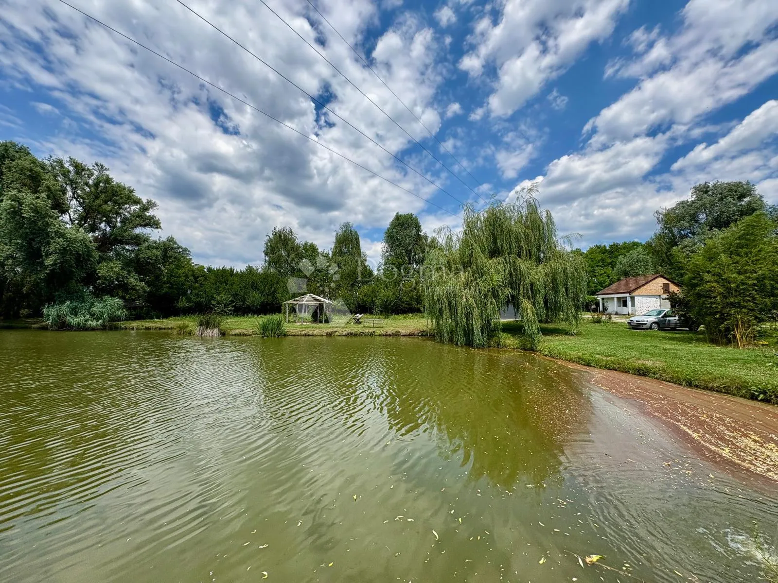 atraktivno imanje s ribnjakom i turističkim potencijalom - slika 44