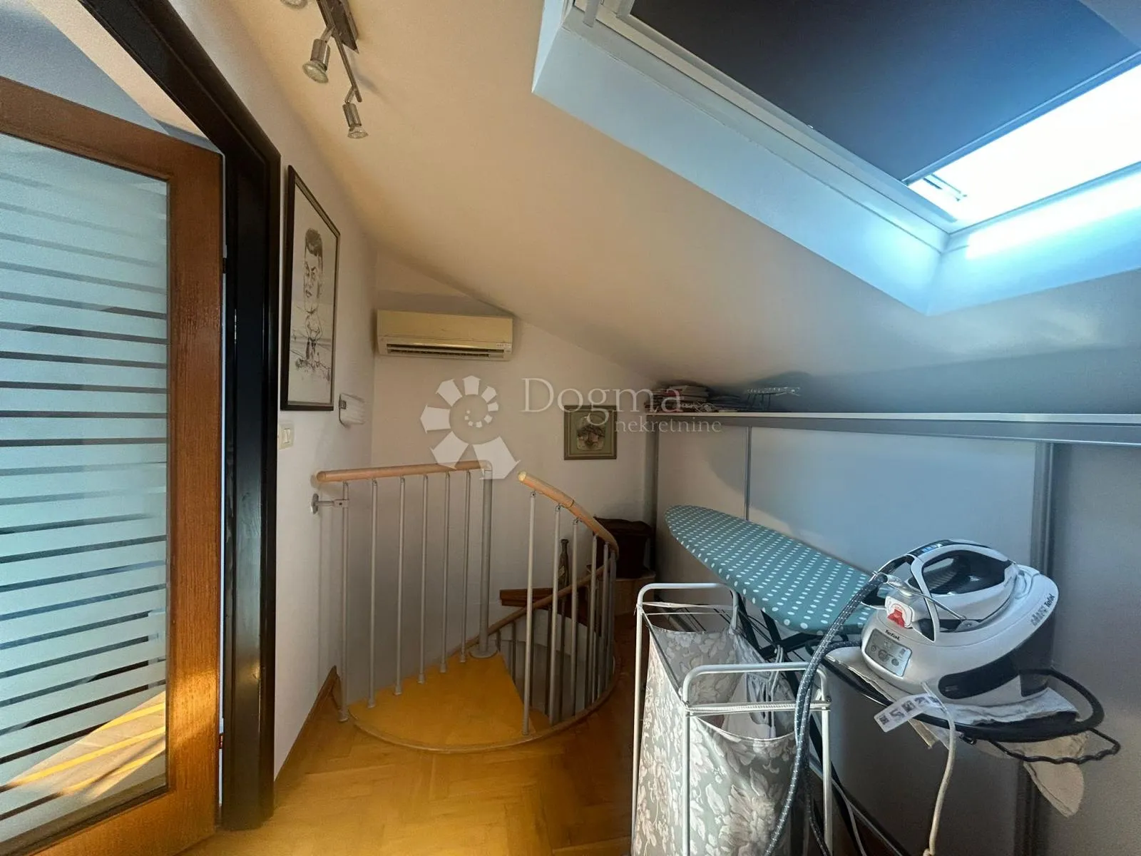 dvoetažni stan u fažani, 400 m od mora – 65 m² + galerija 28 m² - slika 23