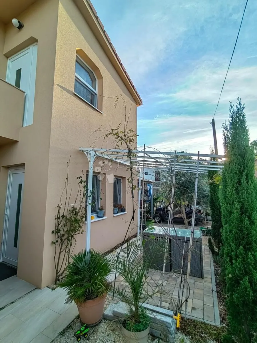 kuća otok vir - slika 3