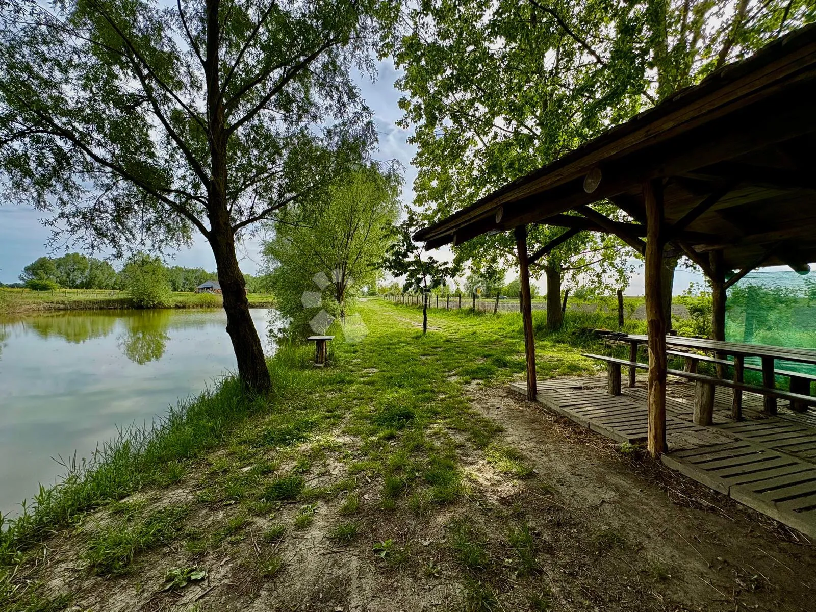 jezero i 9 parcela ekskluzivna investicijska prilika - slika 11