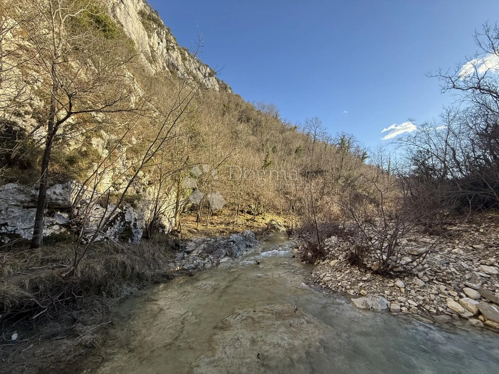 jedinstveno zemljište uz rijeku • aktivni turizam - slika 10