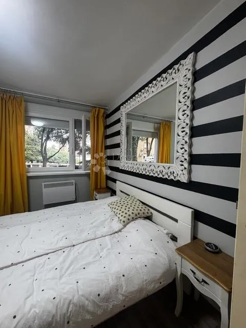 turnić-stilski uređen i potpuno opremljen,1s+db, 43 m2, visoko prizemlje - slika 2