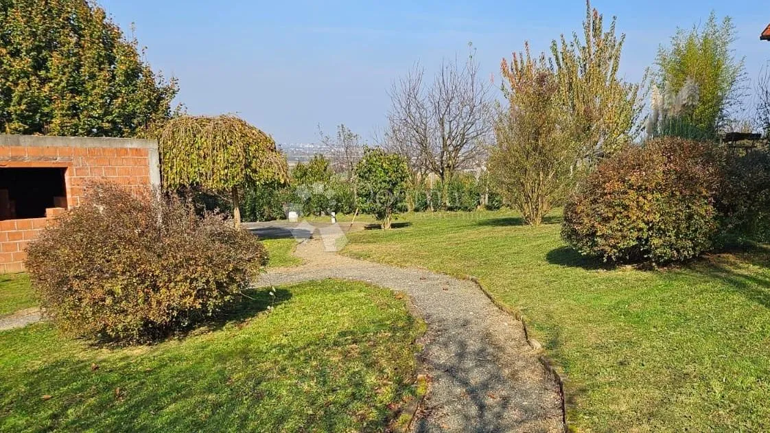 dvije površine – jedna prilika! - slika 4