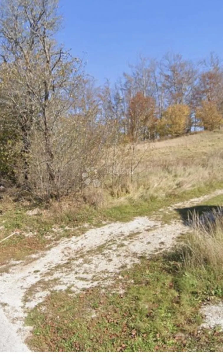 građevinsko zemljište, stari laz - slika 2