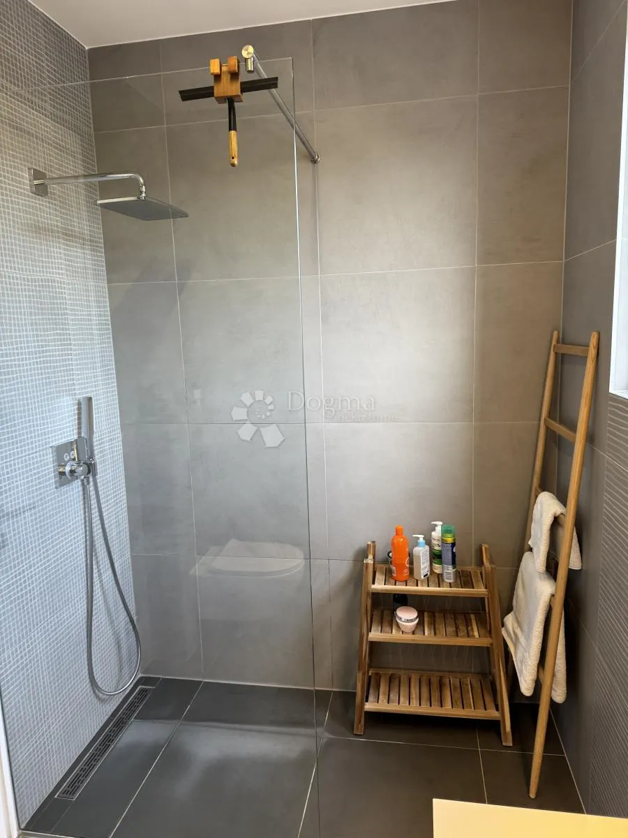 luksuzni penthouse šalata - slika 22