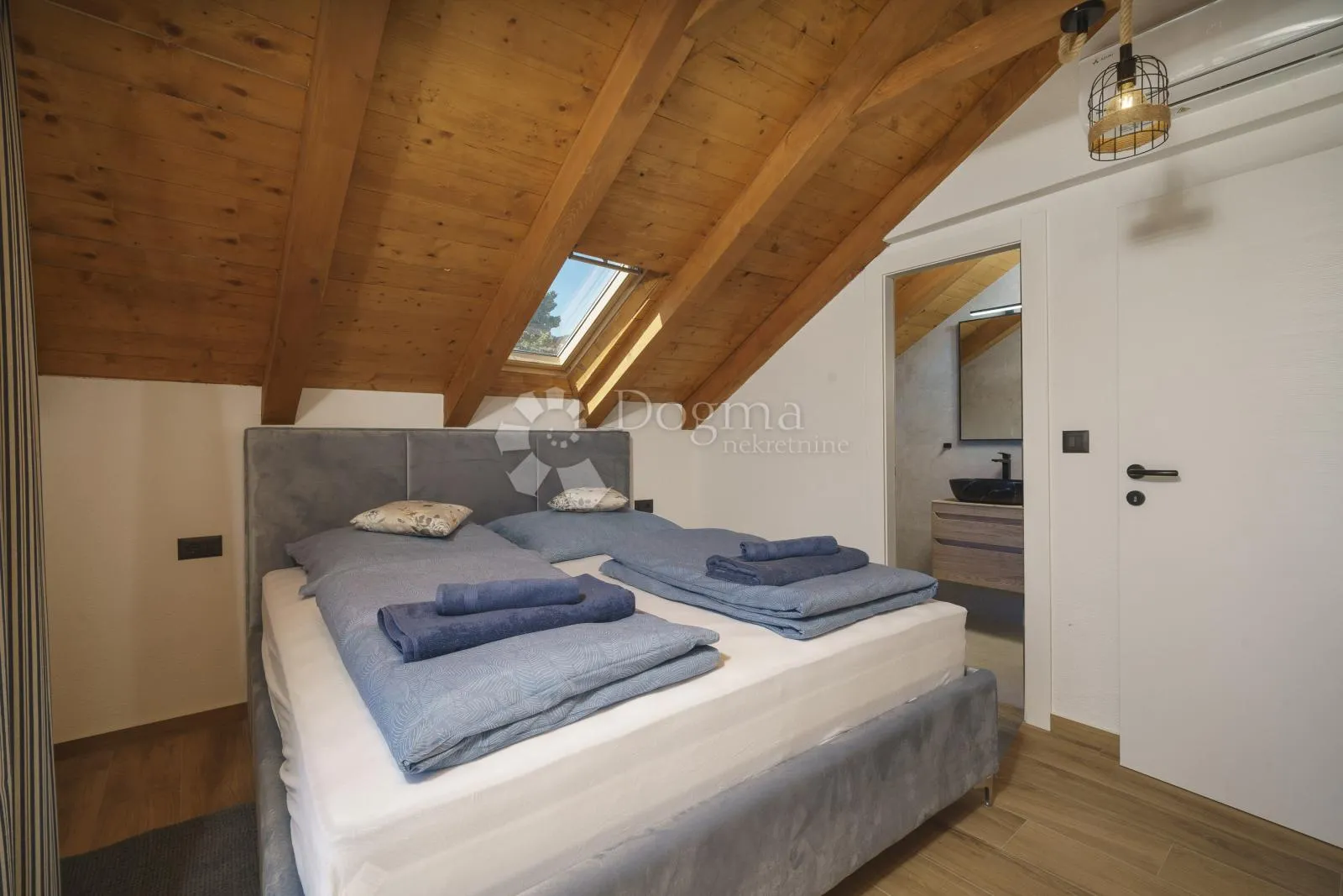 tribunj - prekrasna kamena villa sa bazenom - slika 20