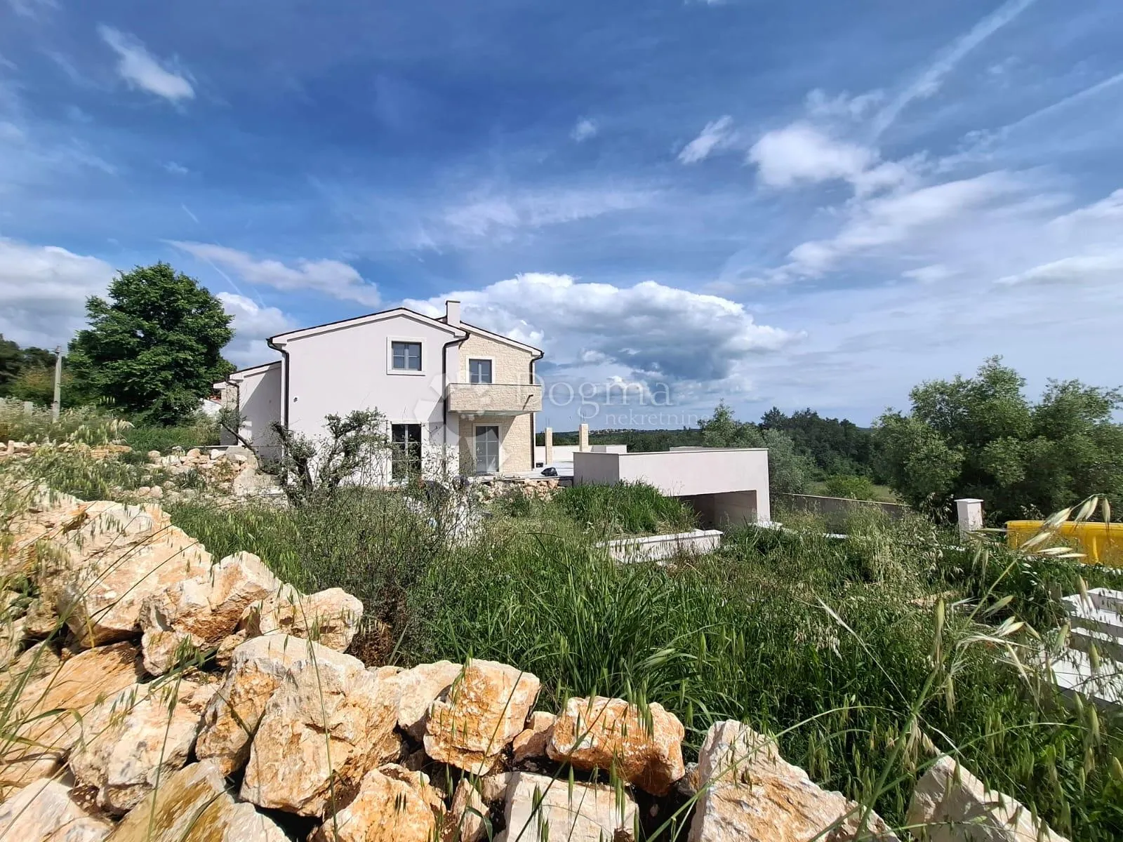 poreč (okolica) - vila sa infinity bazenom i pogledom na more - slika 7