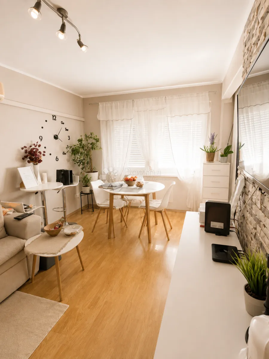 namješten trosoban stan | 56 m² | 2. kat - slika 8