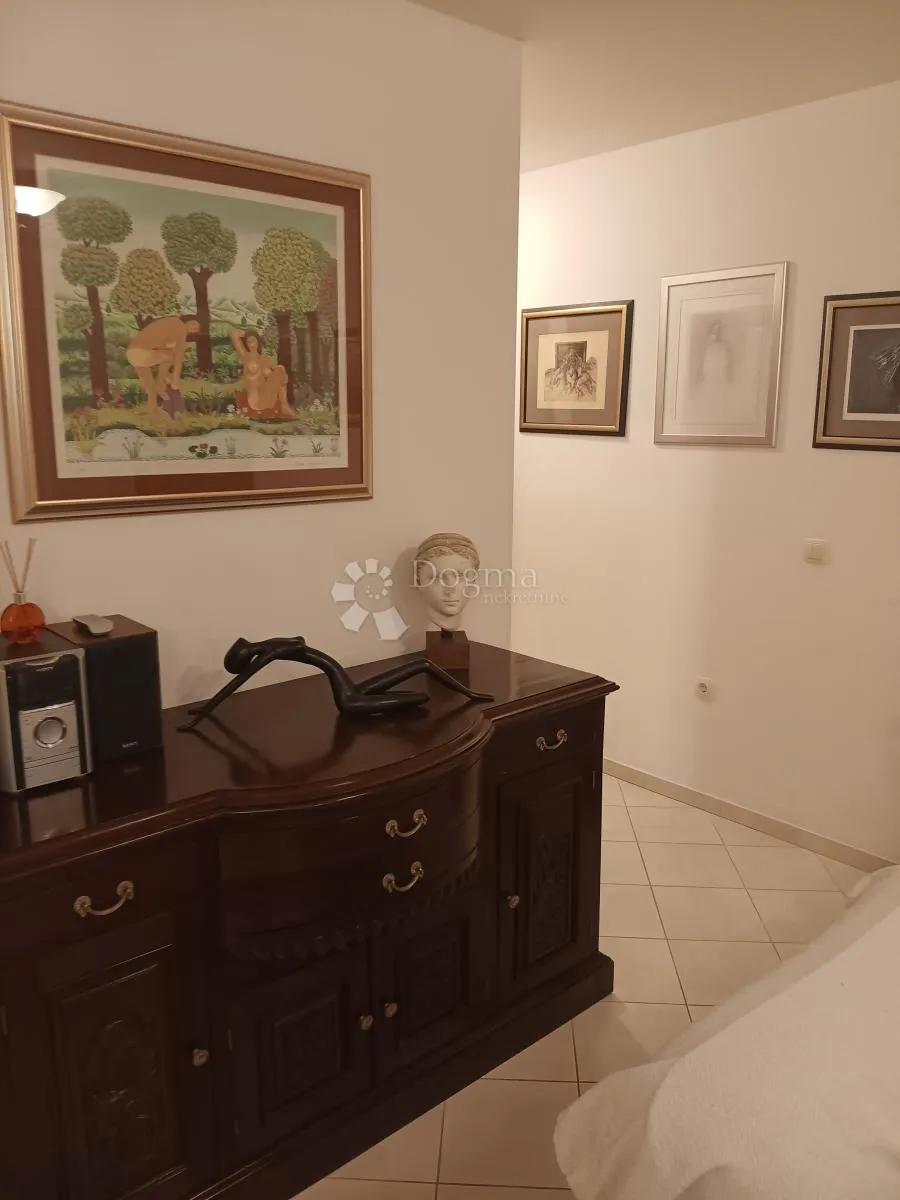 trosobni stan na žnjanu - slika 3