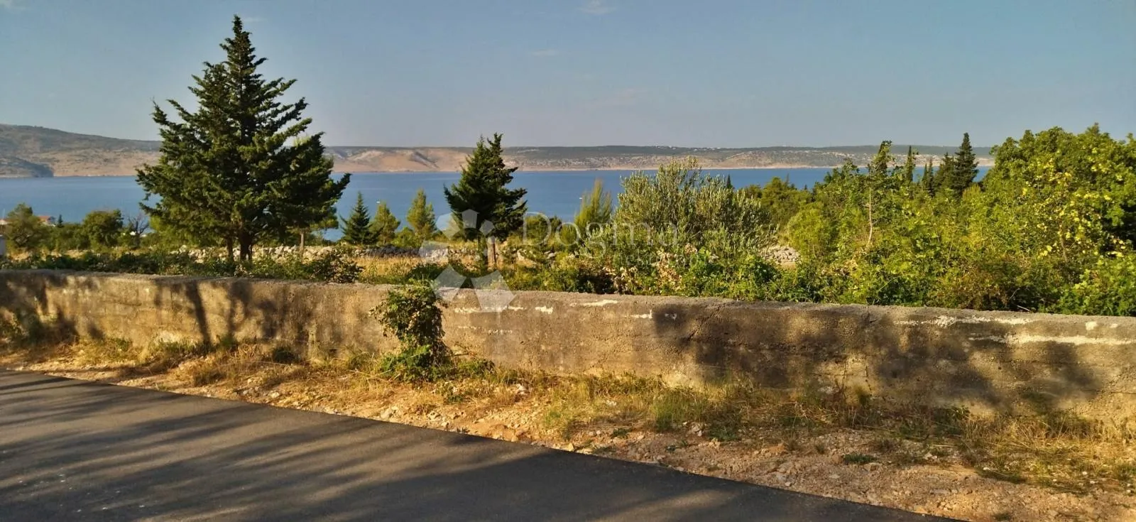 [oaza blizu mora] zemljište starigrad 7500m2 - slika 3