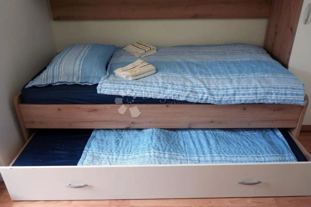 predivna kuća bilice pokraj šibenika - slika 2